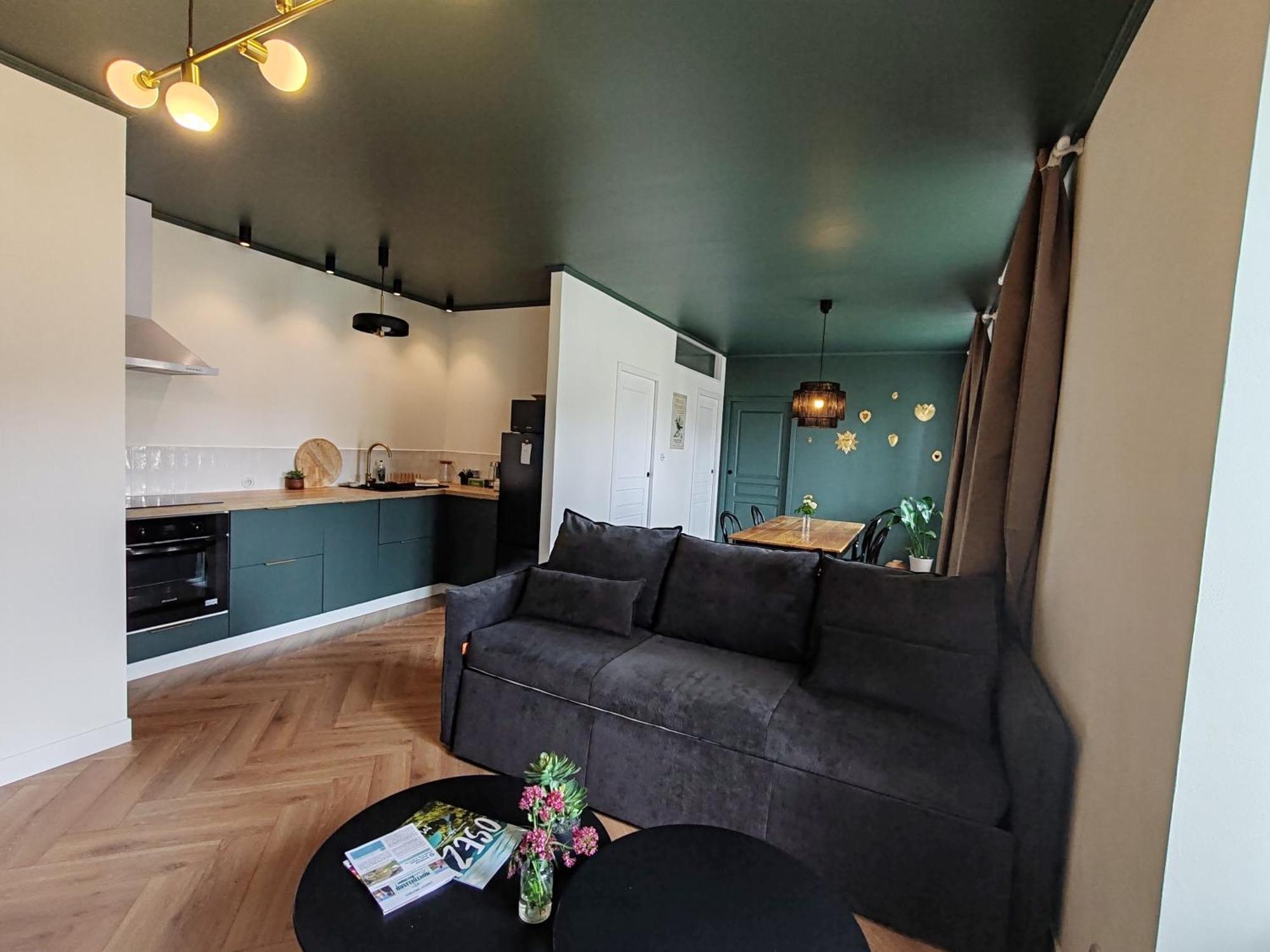 L'Oiseau Vert Montbéliard Zimmer foto